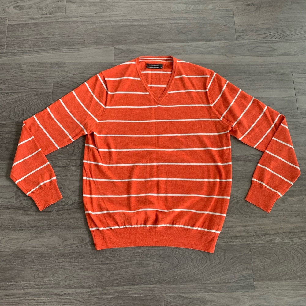 Club Monaco Men’s Orange Wool Thin Sweater L